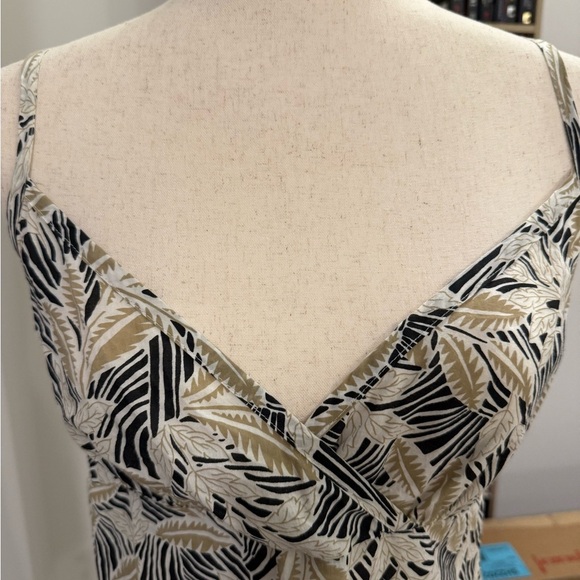 MICHAEL KORS | Green Cami Top Medium - Picture 3 of 5